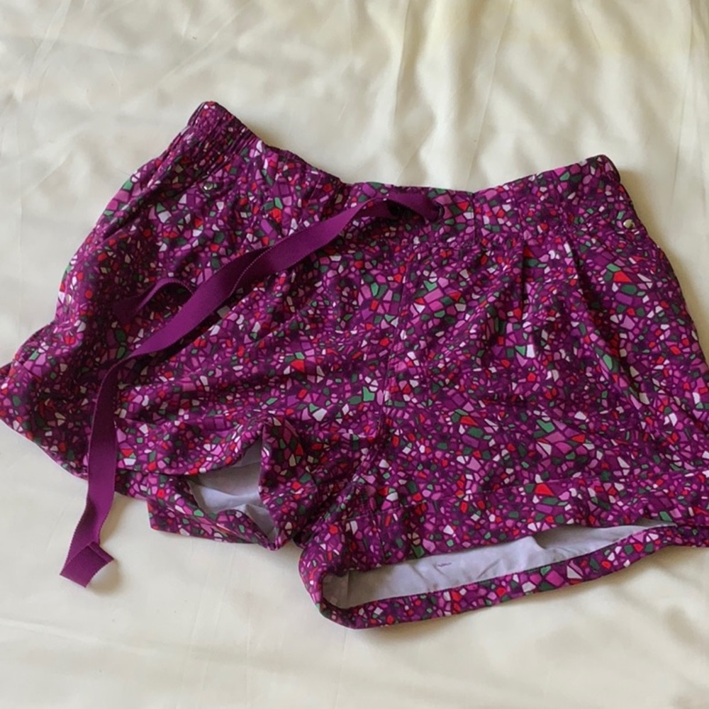 Lulu shorts 10